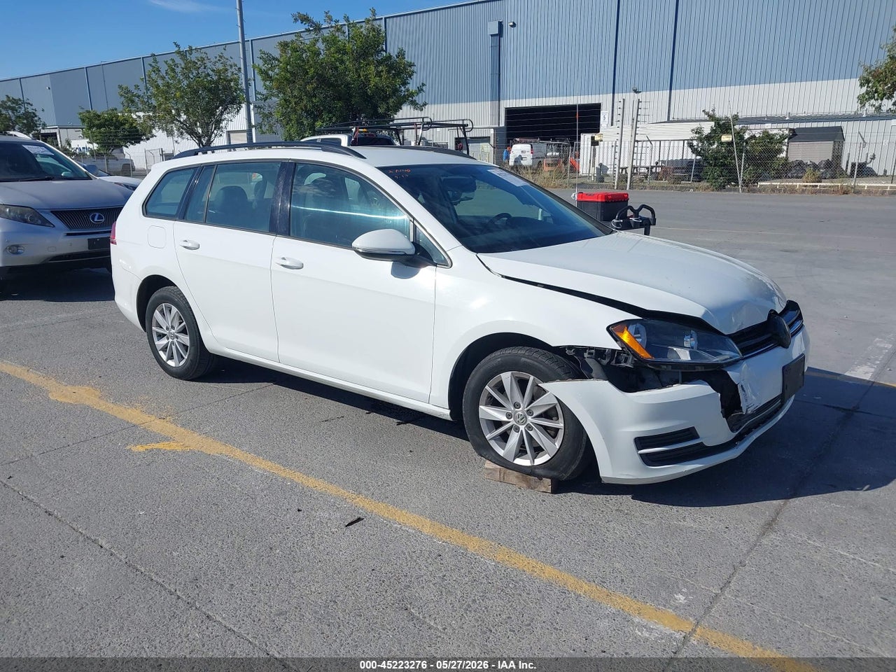 3VWC17AU0FM****** · 2015 VOLKSWAGEN GOLF SPORTWAGEN TSI S 4-DOOR