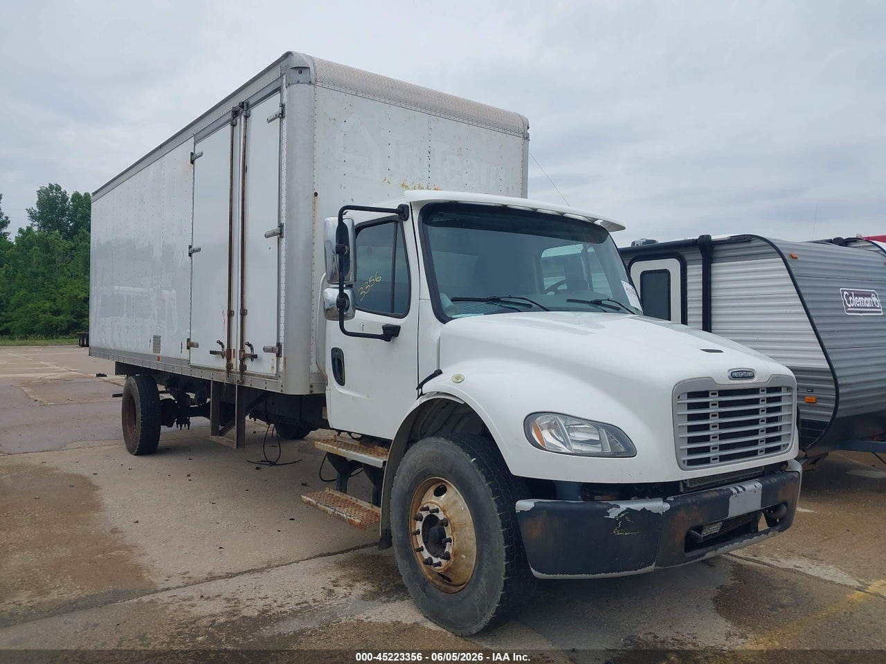 1FVACWFD8JH****** · 2018 FREIGHTLINER M2 106