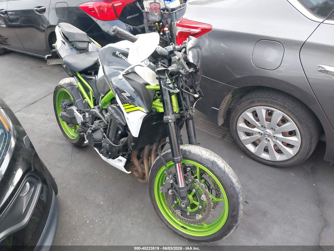 ML5ZRDF16MD****** · 2021 KAWASAKI ZR900 F
