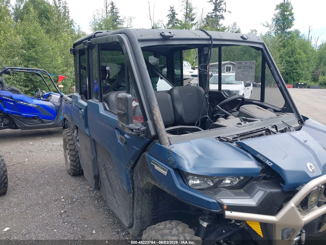 3JBUUAX46SK****** · 2025 CAN-AM DEFENDER MAX LIMITED CAB HD10/LONE STAR HD10