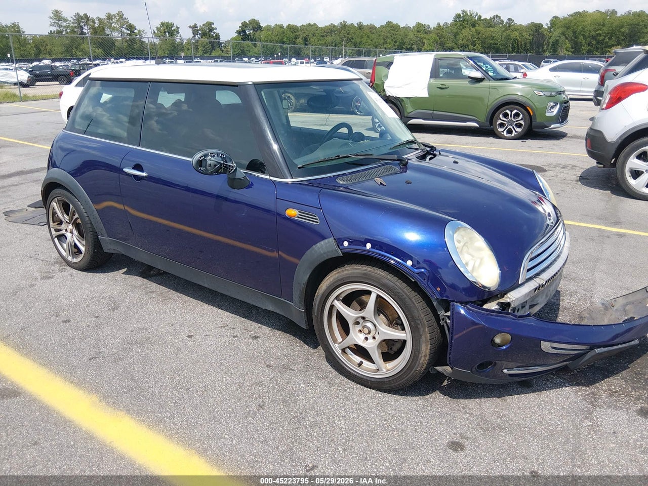 WMWRC33455T****** · 2005 MINI COOPER
