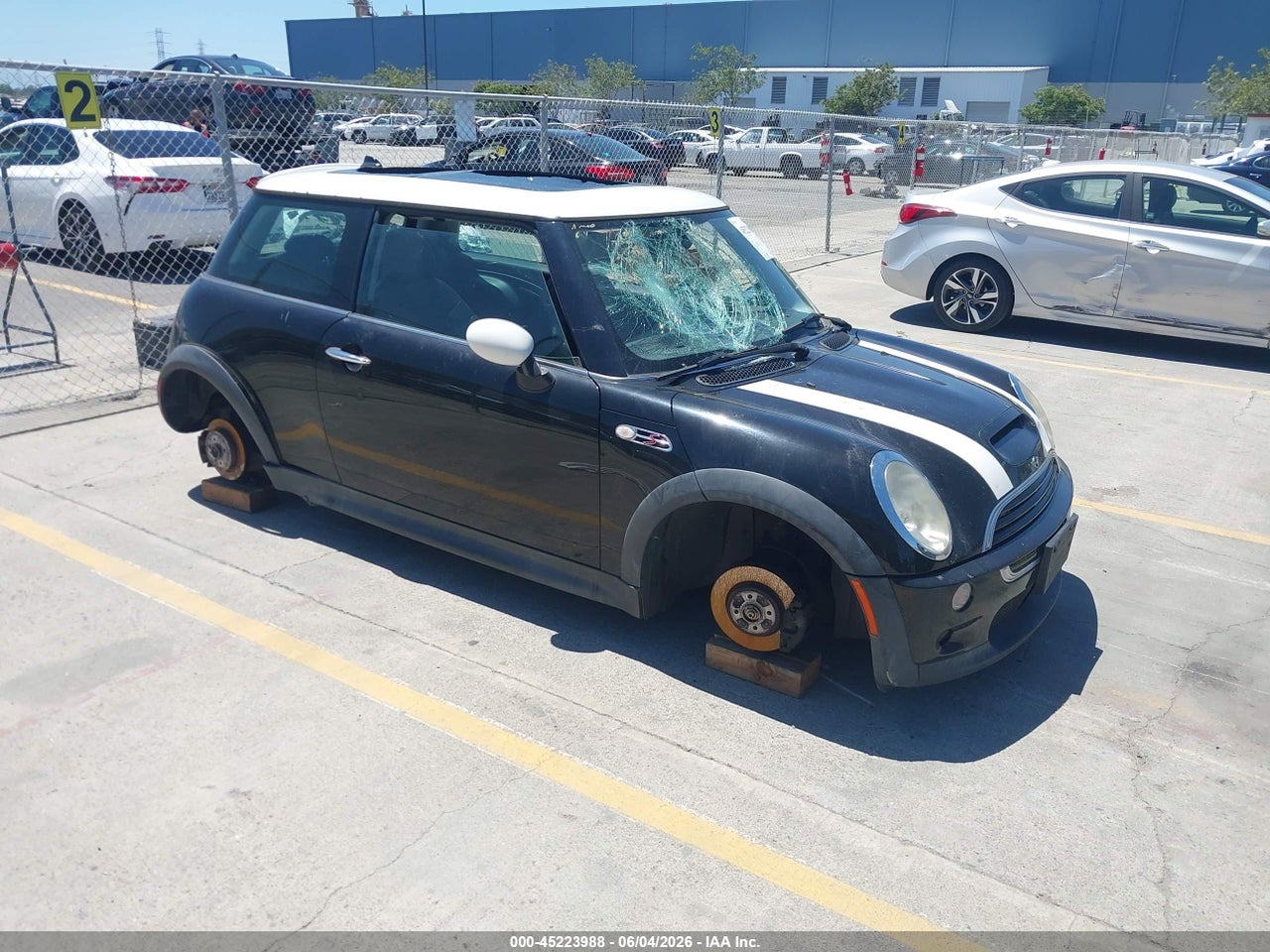 WMWRE33434T****** · 2004 MINI COOPER S