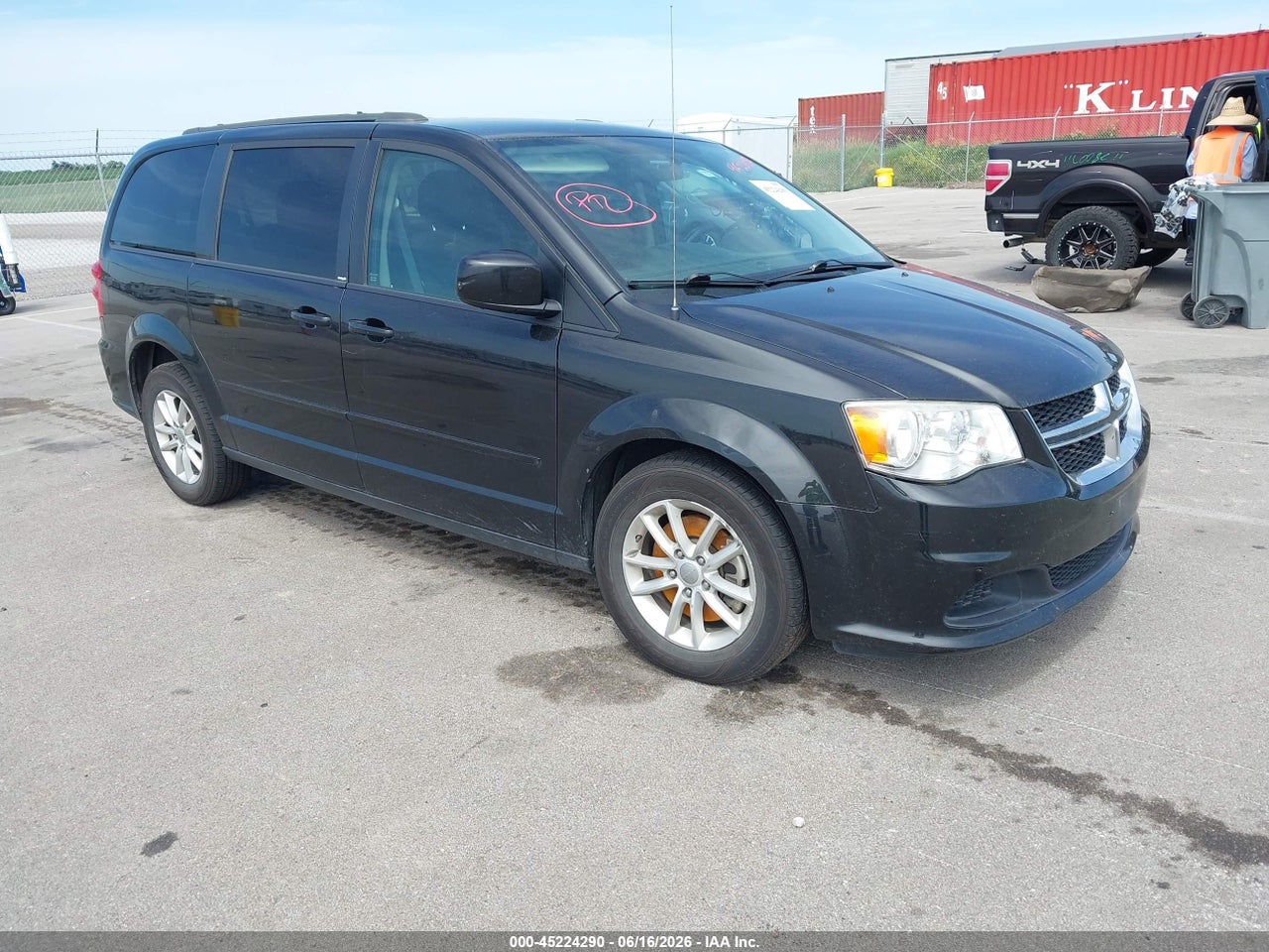 2C4RDGCG4ER****** · 2014 DODGE GRAND CARAVAN SXT/SXT 30TH ANNIVERSARY