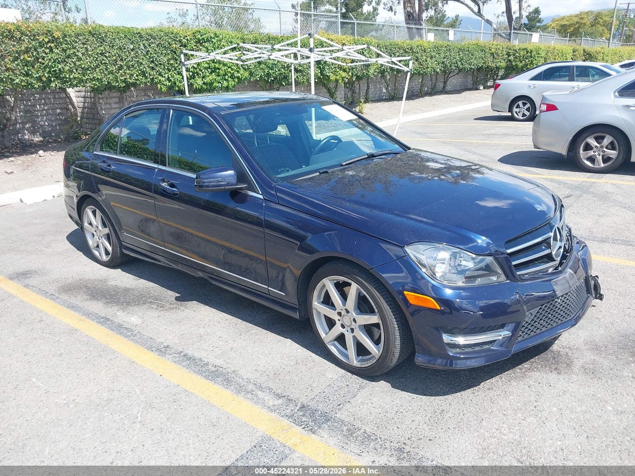 WDDGF8AB2EA****** · 2014 MERCEDES-BENZ C 300 SPORT 4MATIC