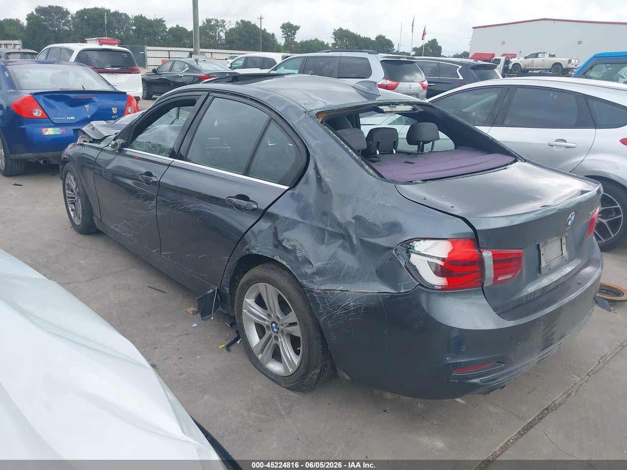 WBA8B9G37HN****** · 2017 BMW 330I · 3/10