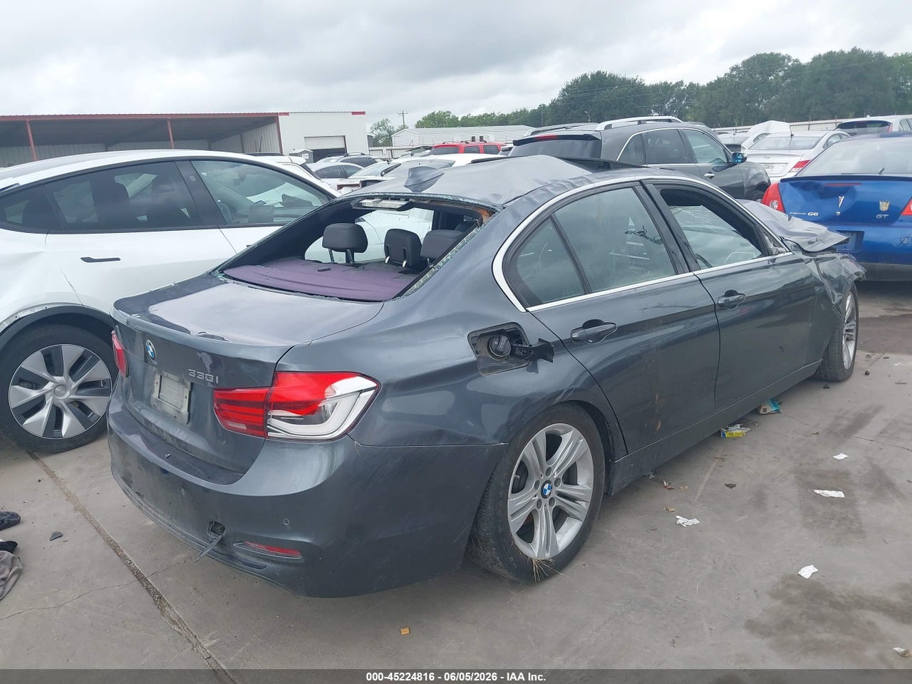 WBA8B9G37HN****** · 2017 BMW 330I · 4/10