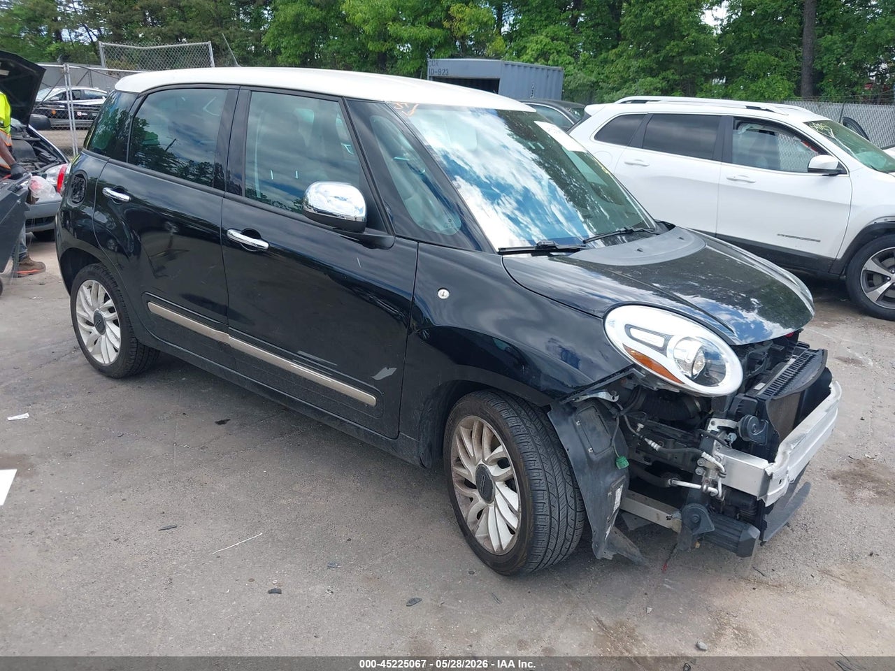 ZFBCFACH1EZ****** · 2014 FIAT 500L LOUNGE