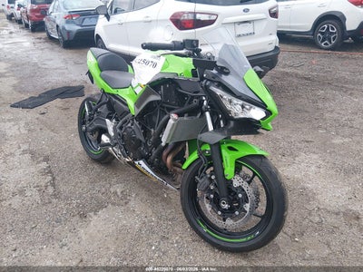 ML5EXEP18SD****** · 2025 KAWASAKI EX650 P