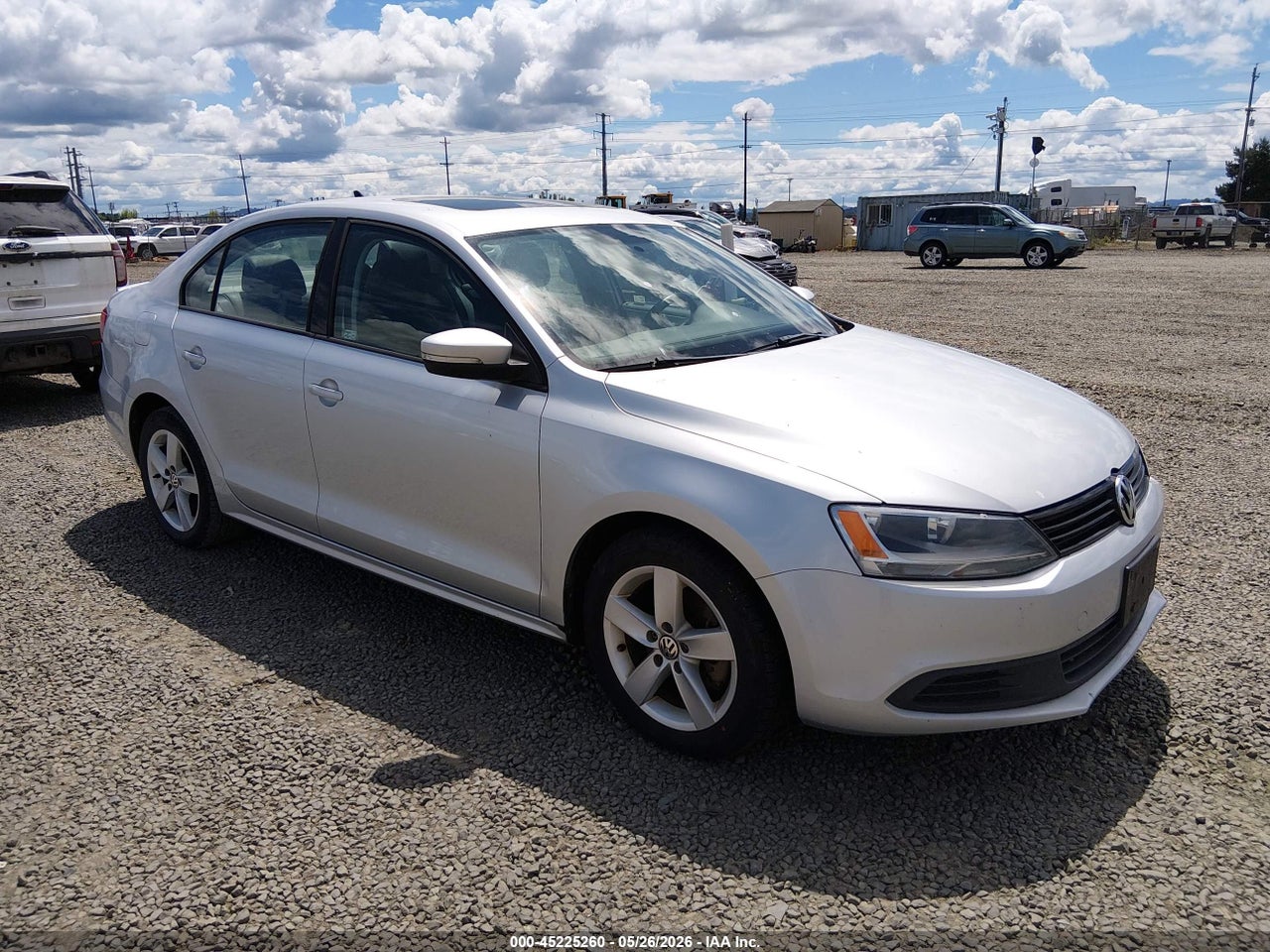 3VW3L7AJ4CM****** · 2012 VOLKSWAGEN JETTA 2.0L TDI