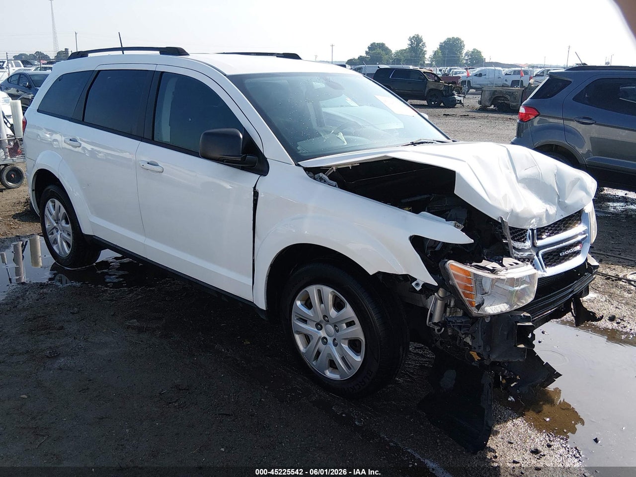 3C4PDCAB6JT****** · 2018 DODGE JOURNEY SE