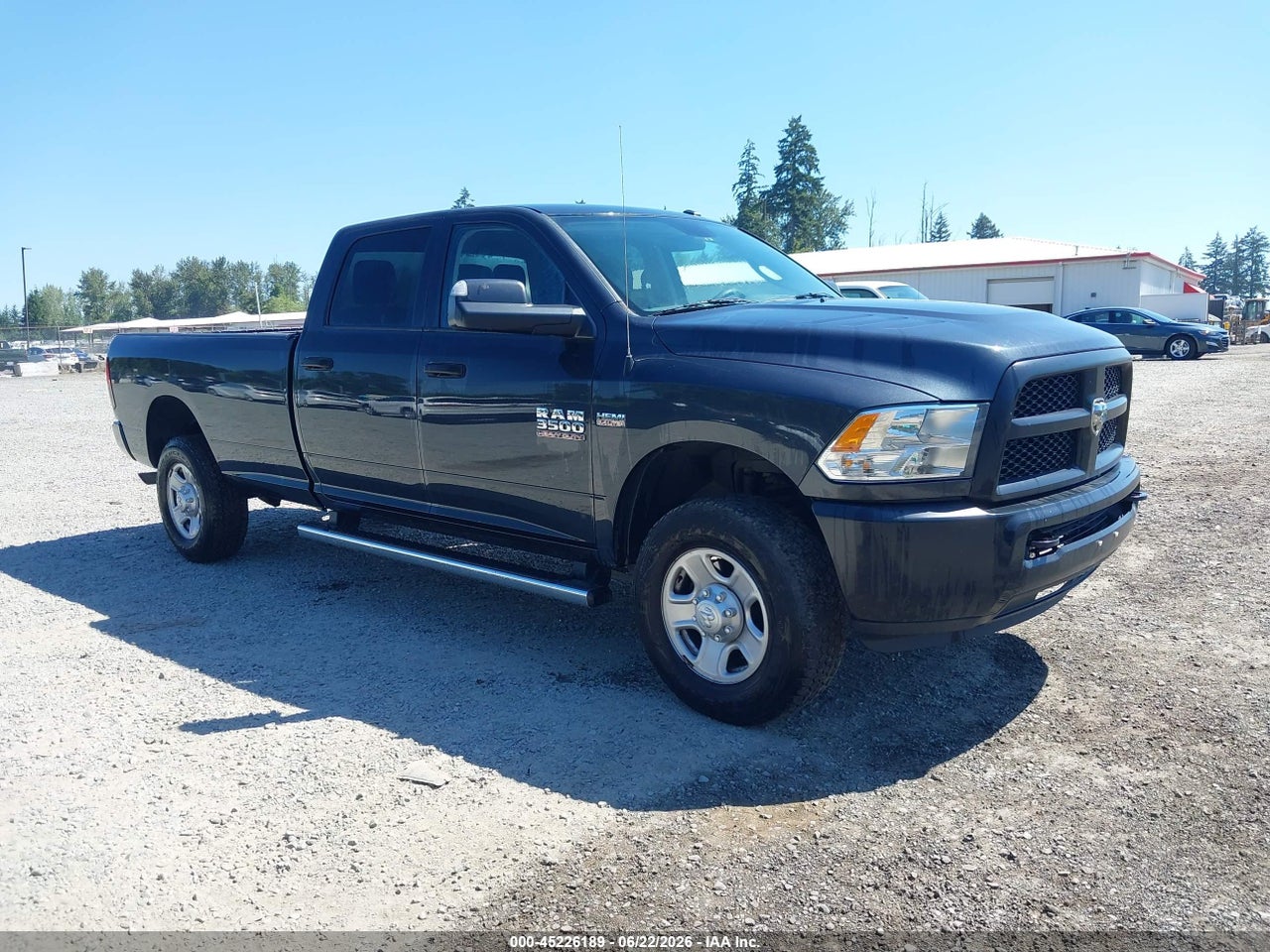 3C63R3GJ2HG****** · 2017 RAM 3500 TRADESMAN  4X4 8' BOX