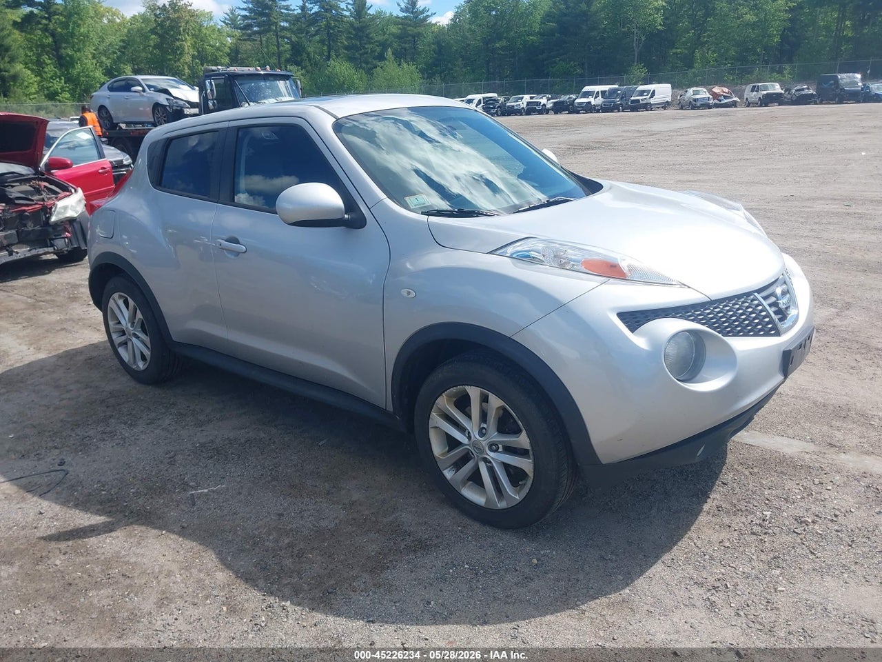 JN8AF5MV6ET****** · 2014 NISSAN JUKE SL