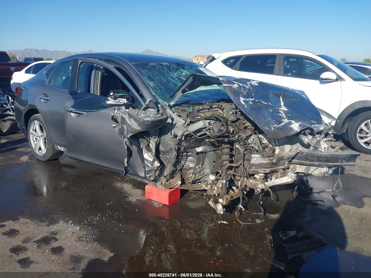 JN1BY1AP8HM****** · 2017 INFINITI Q70 3.7