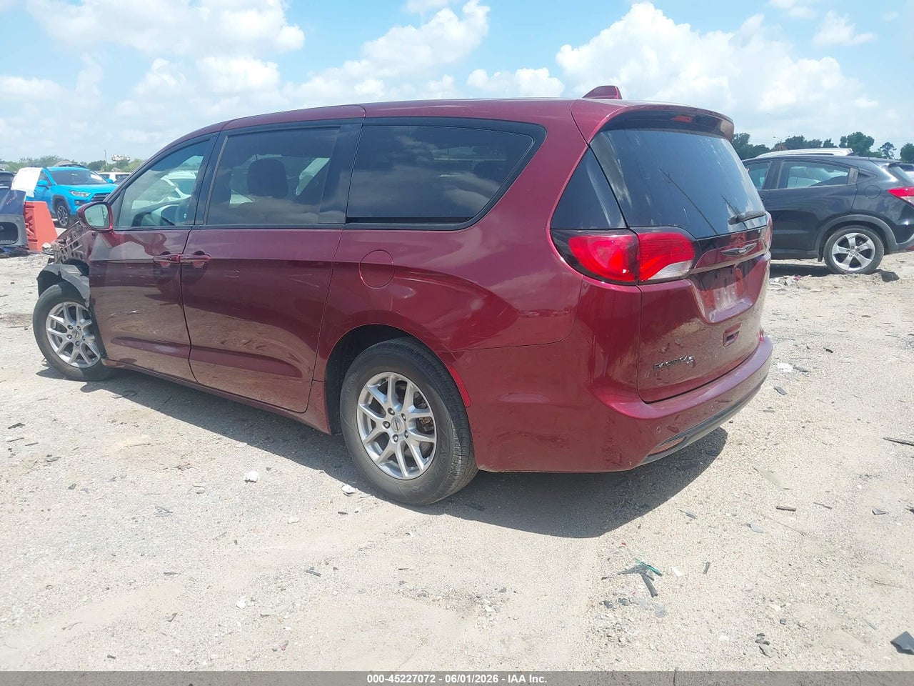2018 CHRYSLER PACIFICA TOURING PLUS · 3/11
