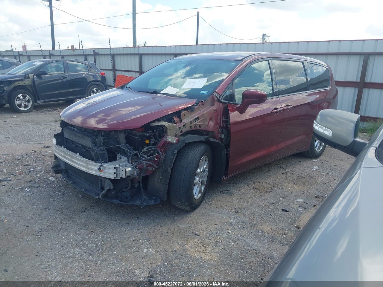 2018 CHRYSLER PACIFICA TOURING PLUS · 2/11