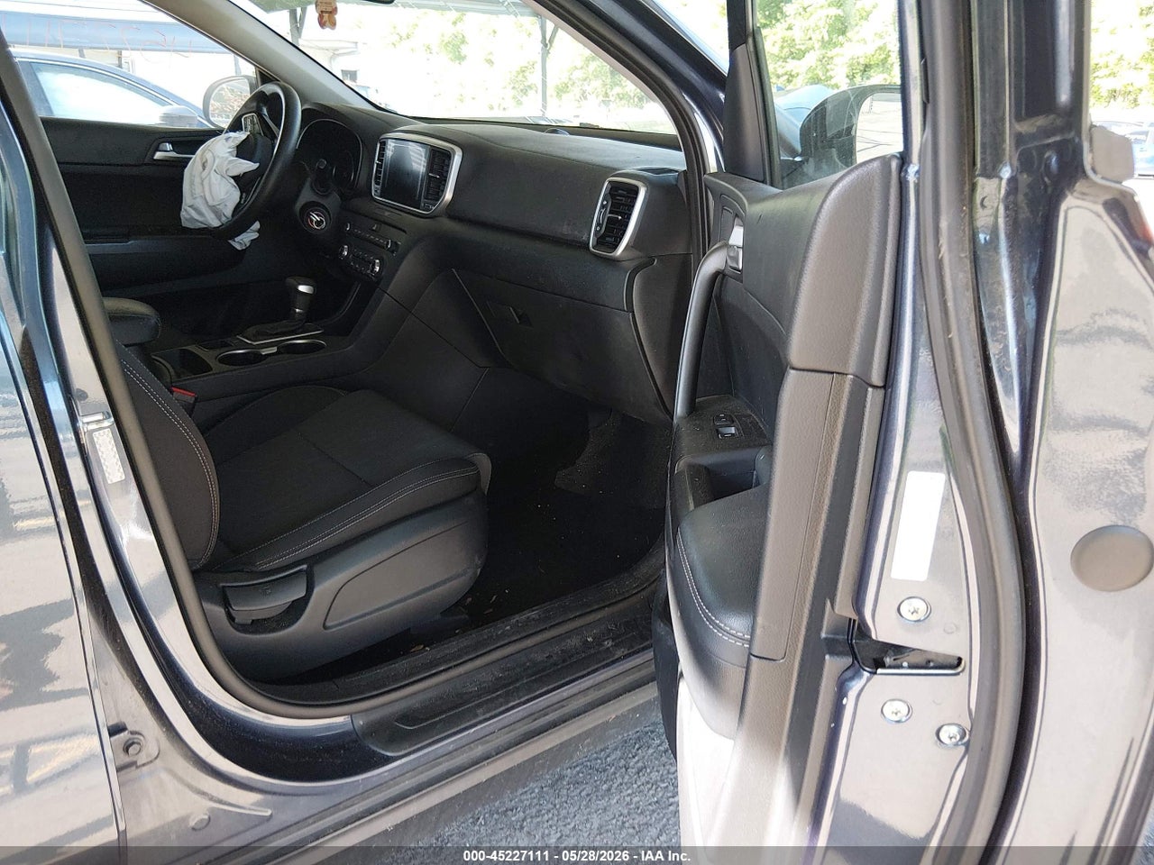 2020 KIA SPORTAGE LX · 5/11