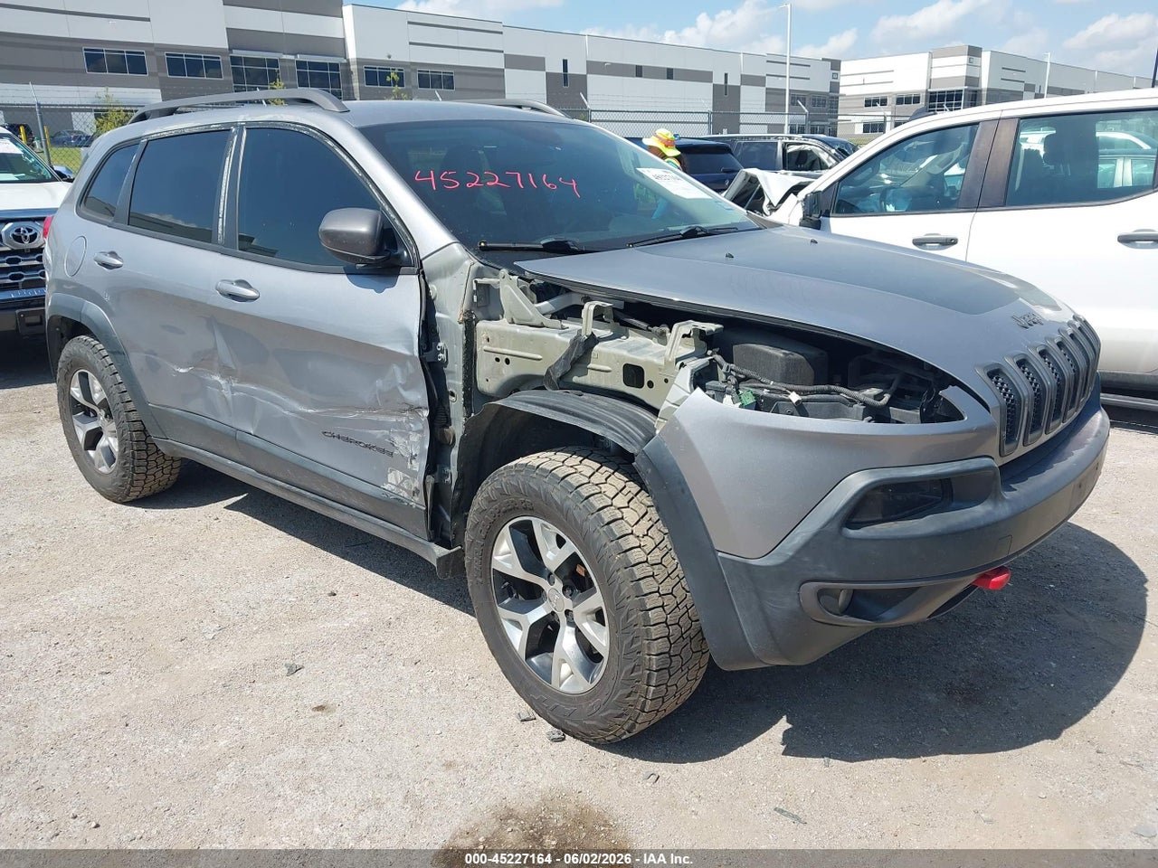1C4PJMBS3EW****** · 2014 JEEP CHEROKEE TRAILHAWK