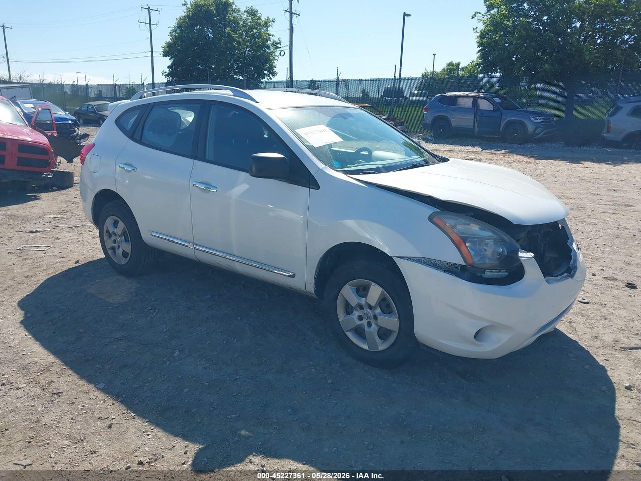 JN8AS5MV9FW****** · 2015 NISSAN ROGUE SELECT S