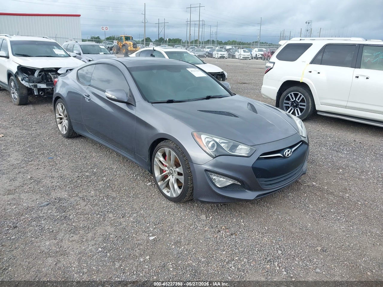KMHHU6KJ5FU****** · 2015 HYUNDAI GENESIS 3.8 ULTIMATE