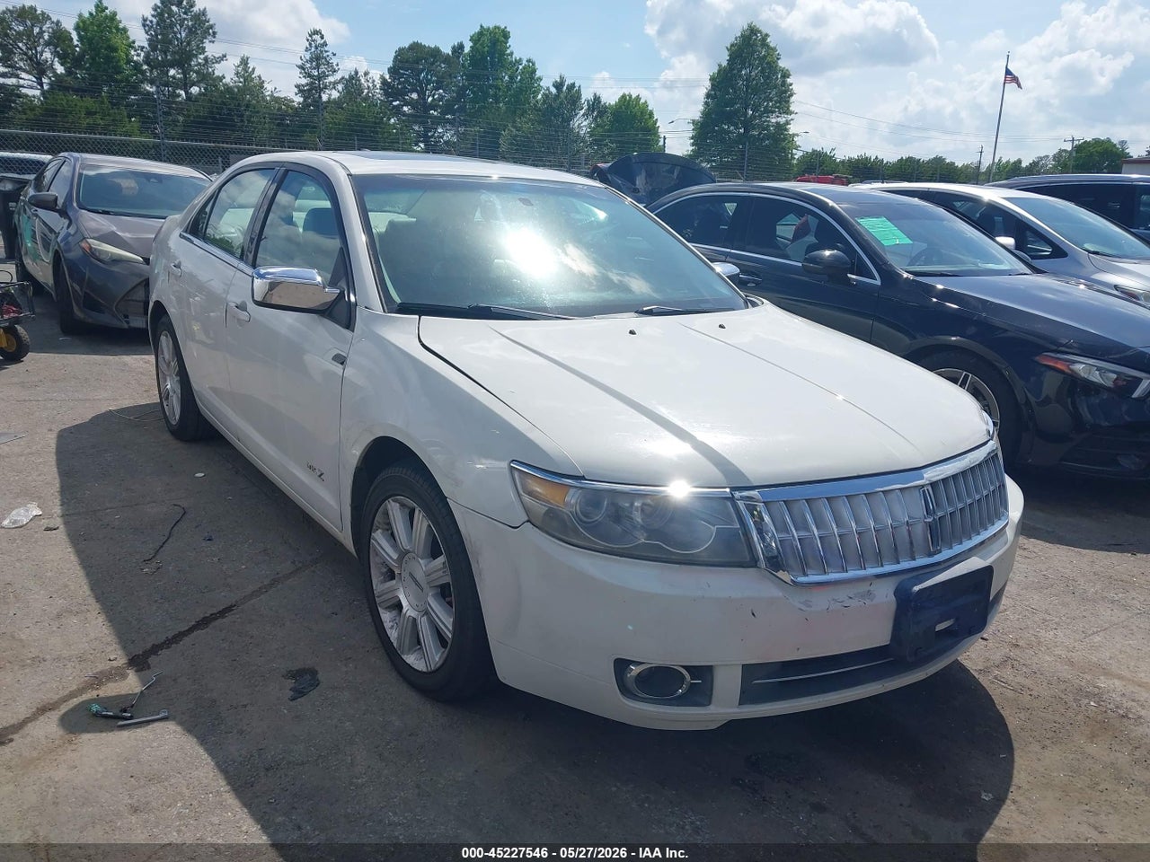 3LNHM26T08R****** · 2008 LINCOLN MKZ