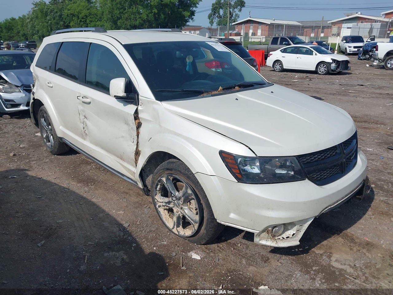 3C4PDCGB1GT****** · 2016 DODGE JOURNEY CROSSROAD