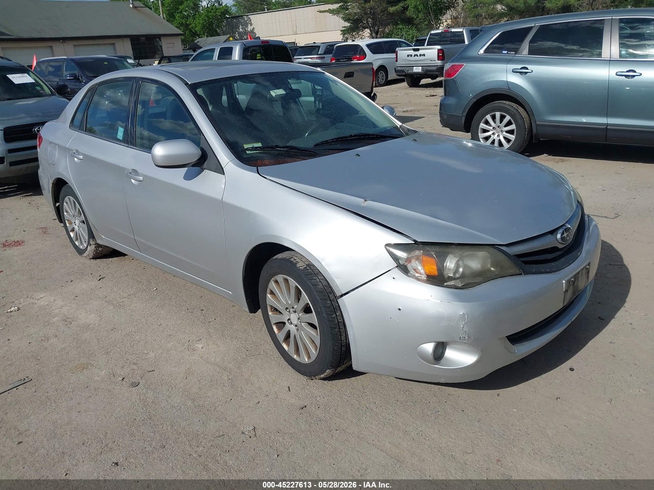 JF1GE6B63BH****** · 2011 SUBARU IMPREZA 2.5I PREMIUM