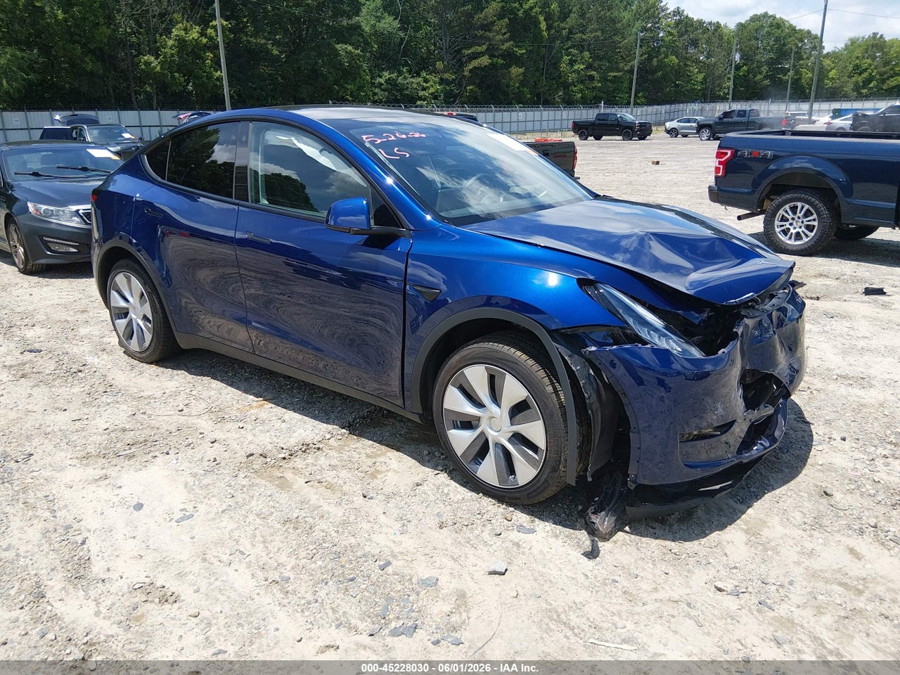 7SAYGDEE4PA****** · 2023 TESLA MODEL Y AWD/LONG RANGE DUAL MOTOR ALL-WHEEL DRIVE