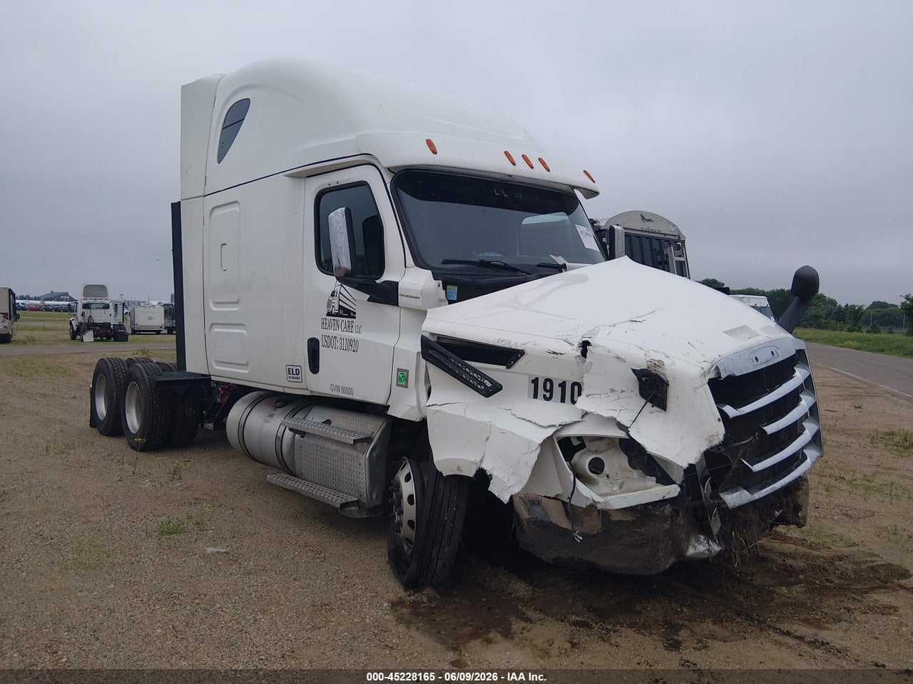 3AKJHHDR0LS****** · 2020 FREIGHTLINER NEW CASCADIA 126