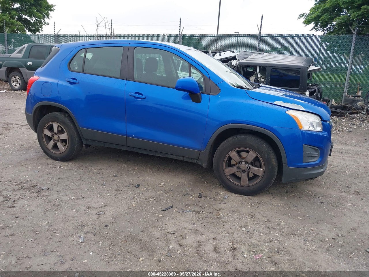 KL7CJNSB9GB****** · 2016 CHEVROLET TRAX 1LS