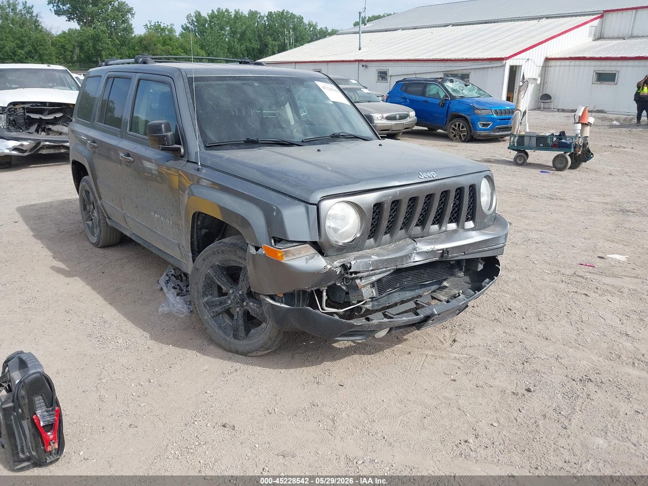 1C4NJRFB2CD****** · 2012 JEEP PATRIOT LATITUDE