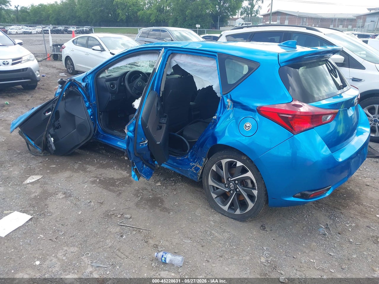 2016 SCION IM · 3/11
