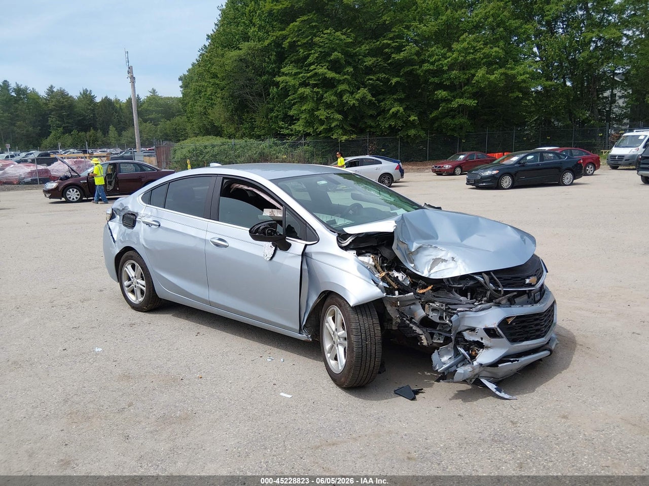 1G1BE5SM2H7****** · 2017 CHEVROLET CRUZE LT AUTO