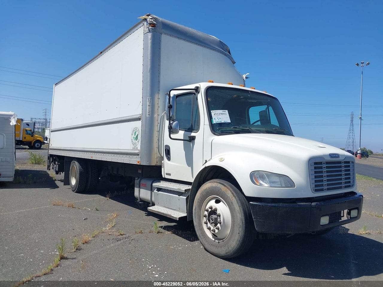 1FVACWDT1CD****** · 2012 FREIGHTLINER M2 106 MEDIUM DUTY