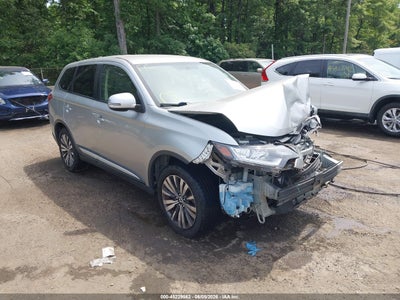 JA4AD3A37KZ****** · 2019 MITSUBISHI OUTLANDER SE