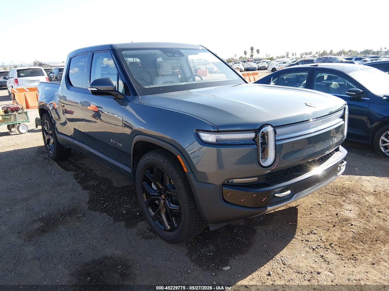 7FCTGBAAXSN****** · 2025 RIVIAN R1T ADVENTURE DUAL MOTOR LARGE PACK/ADVENTURE DUAL MOTOR MAX PACK
