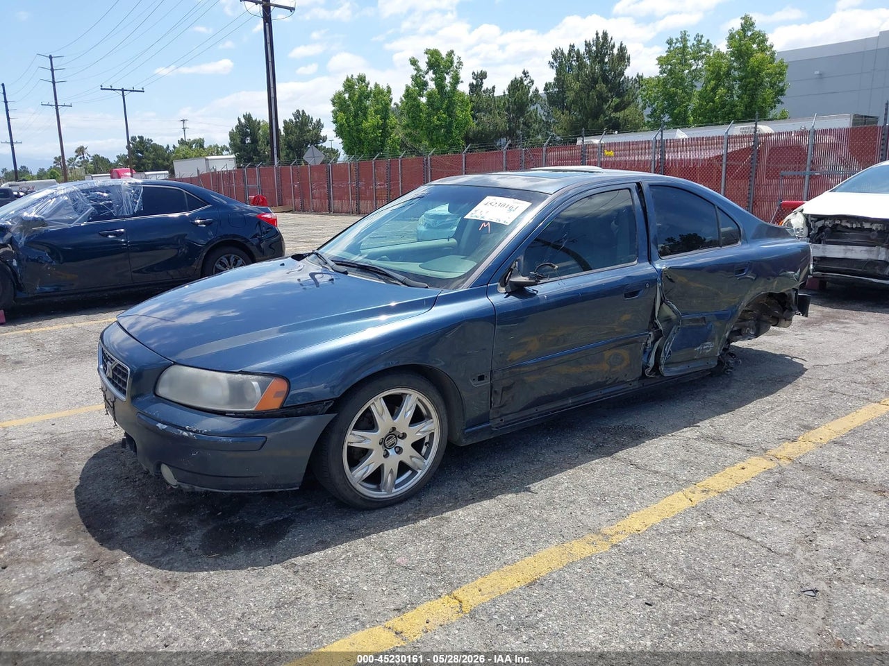 2005 VOLVO S60 2.5T · 6/11