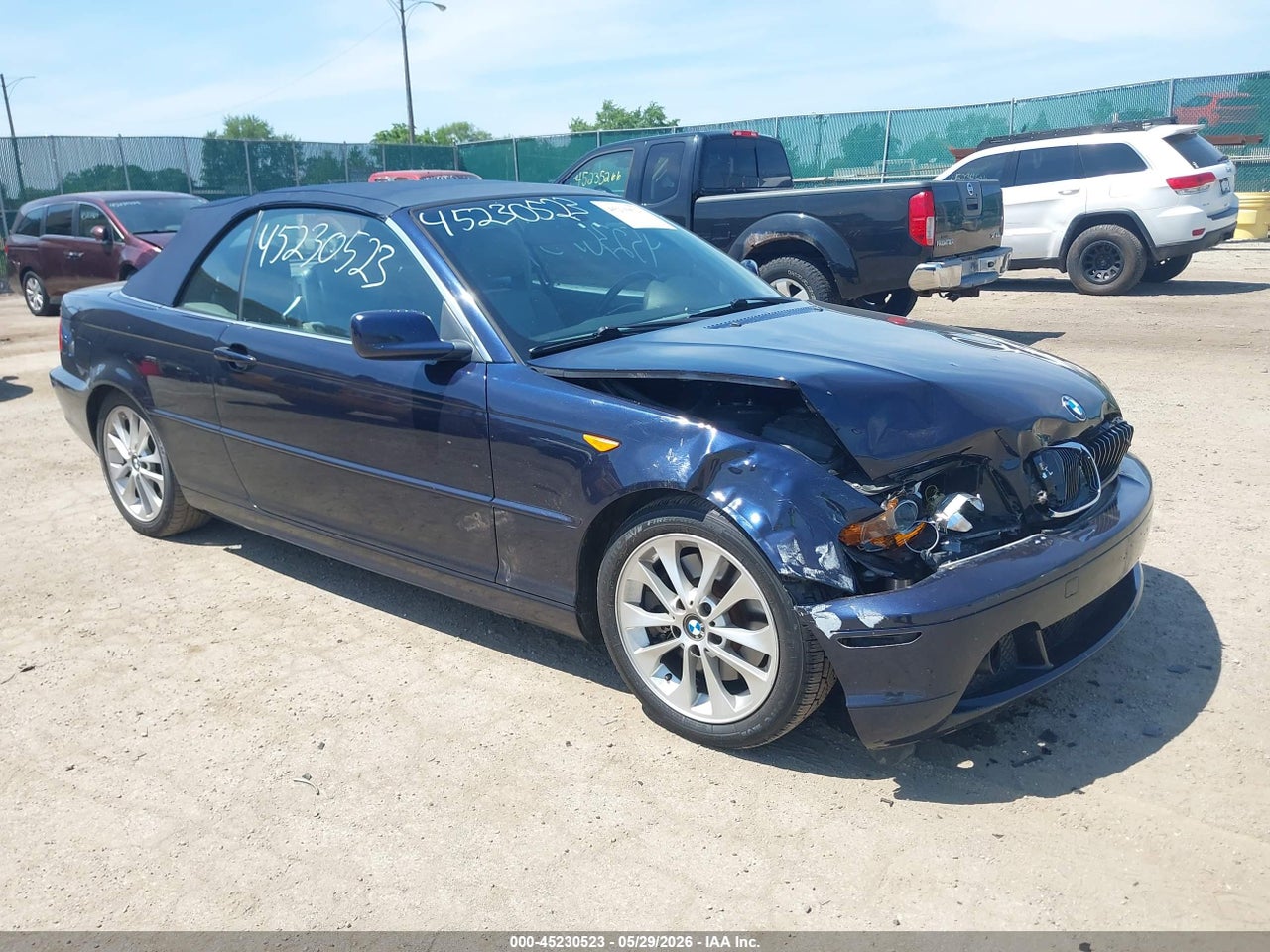 WBABW53404P****** · 2004 BMW 330CI