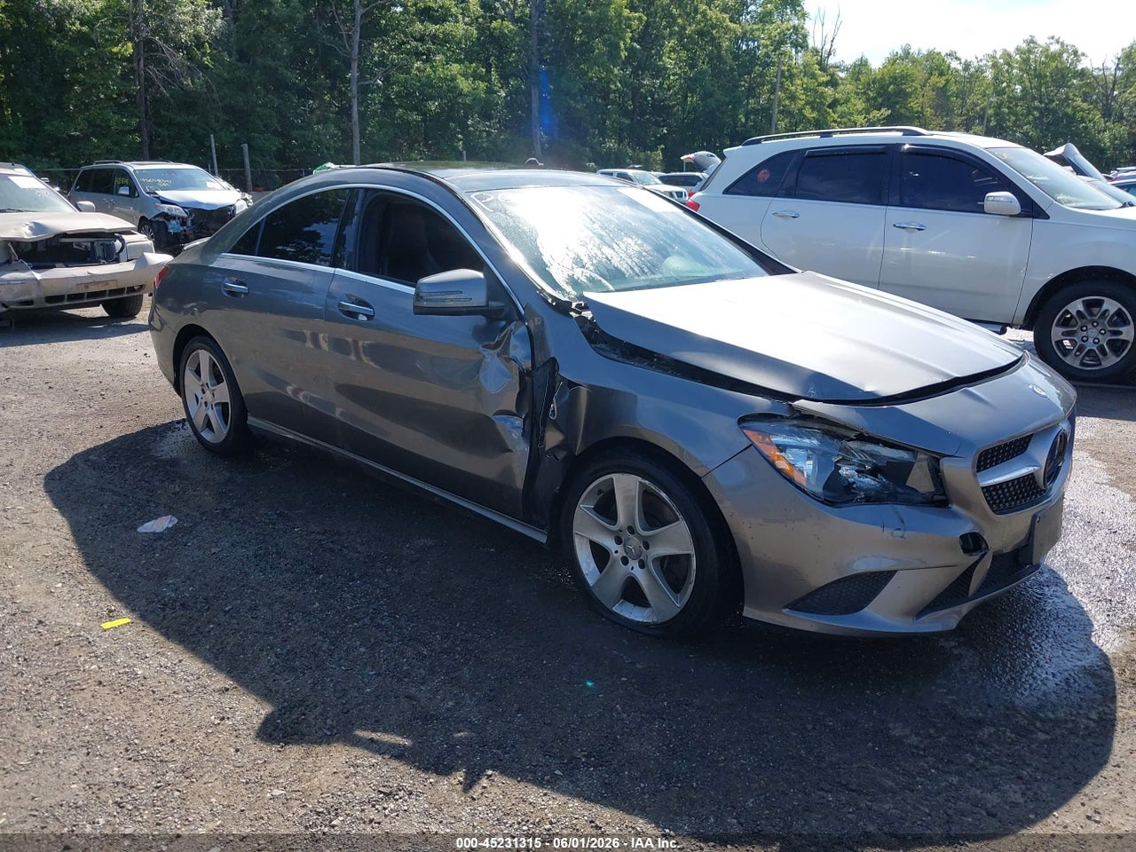 WDDSJ4GB8FN****** · 2015 MERCEDES-BENZ CLA 250 4MATIC