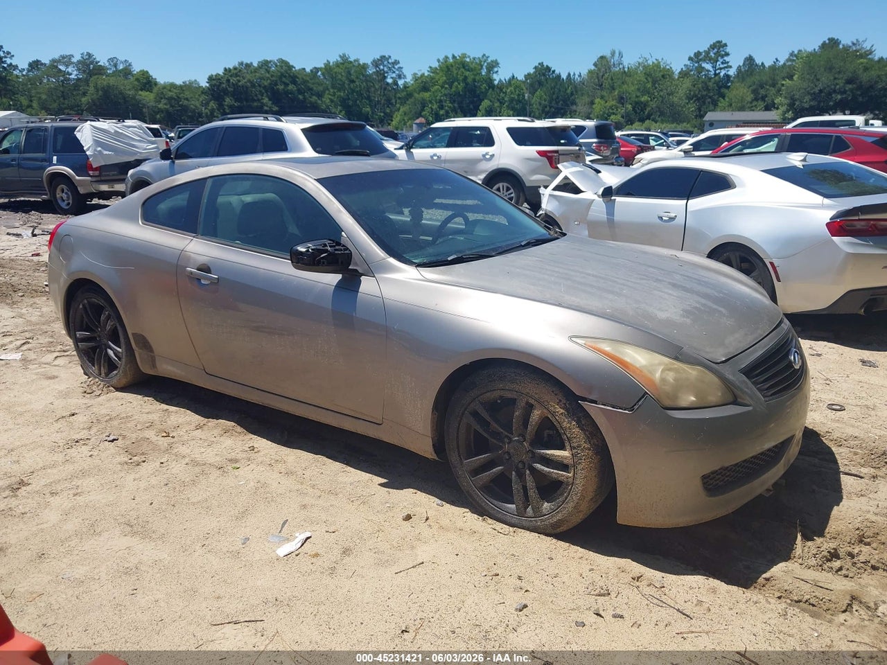 JNKCV64E58M****** · 2008 INFINITI G37 JOURNEY
