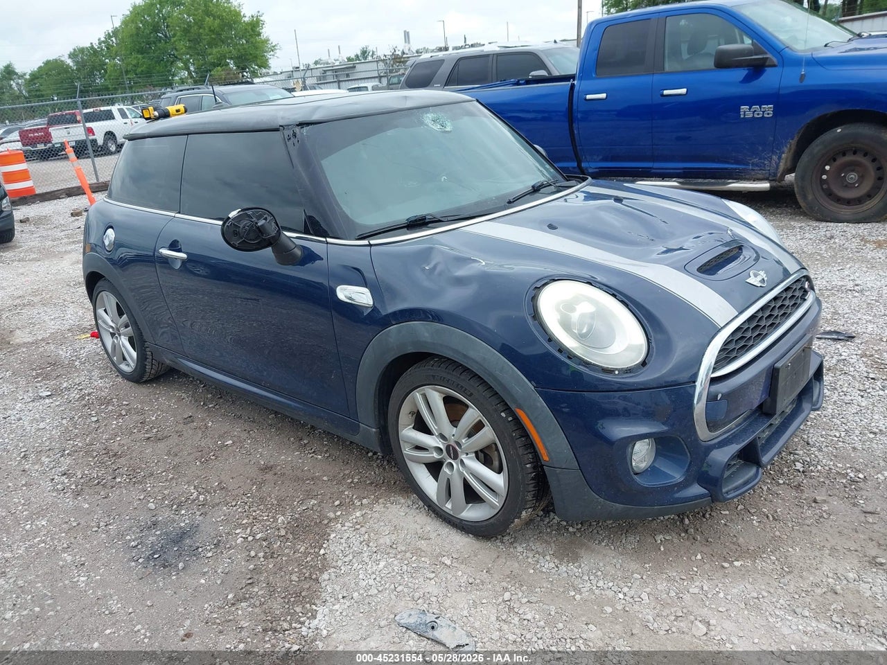 WMWXP7C53F2****** · 2015 MINI HARDTOP COOPER S