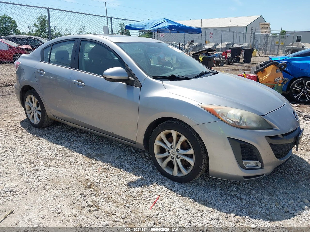 JM1BL1U57B1****** · 2011 MAZDA MAZDA3 S SPORT