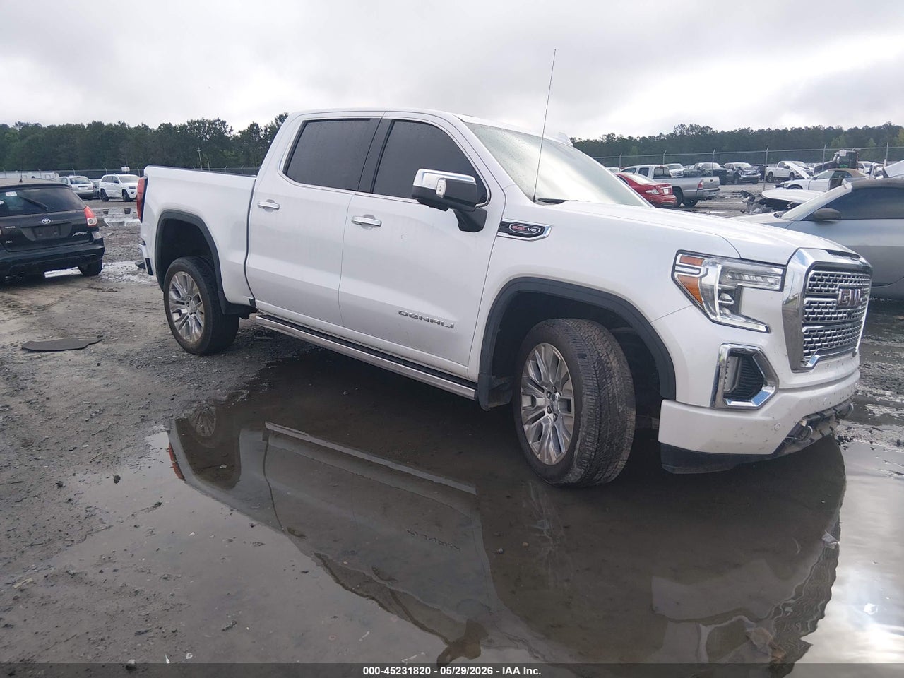 3GTU9FEL2MG****** · 2021 GMC SIERRA 1500 4WD  SHORT BOX DENALI