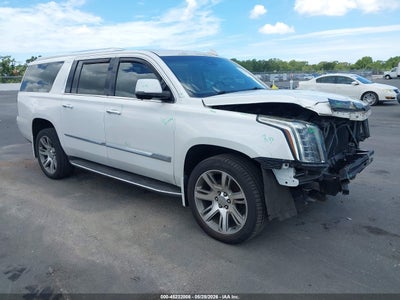 2016 CADILLAC ESCALADE ESV LUXURY COLLECTION