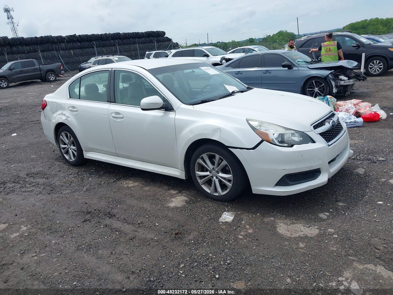 4S3BMBC61E3****** · 2014 SUBARU LEGACY 2.5I PREMIUM