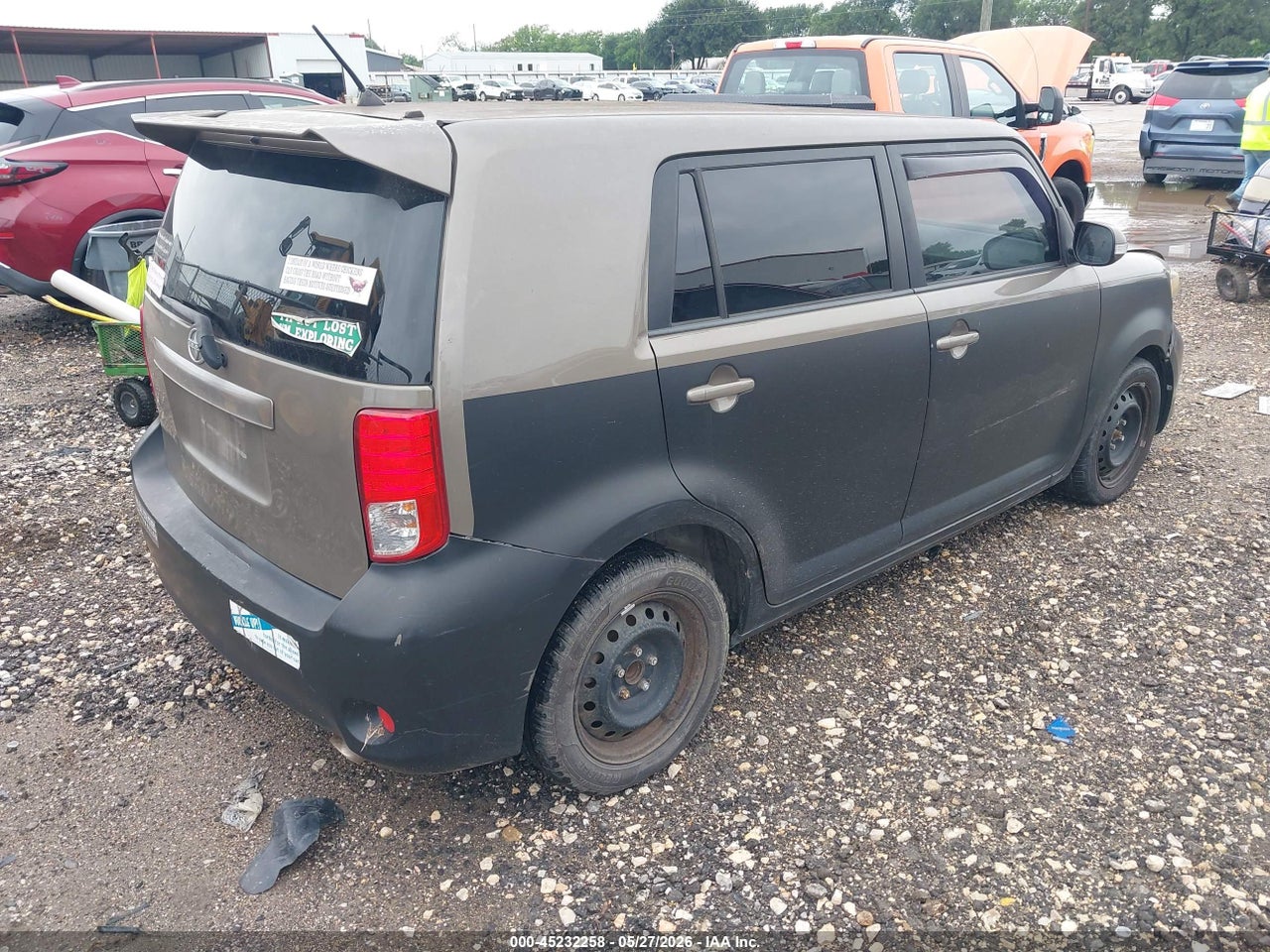 2012 SCION XB · 4/11