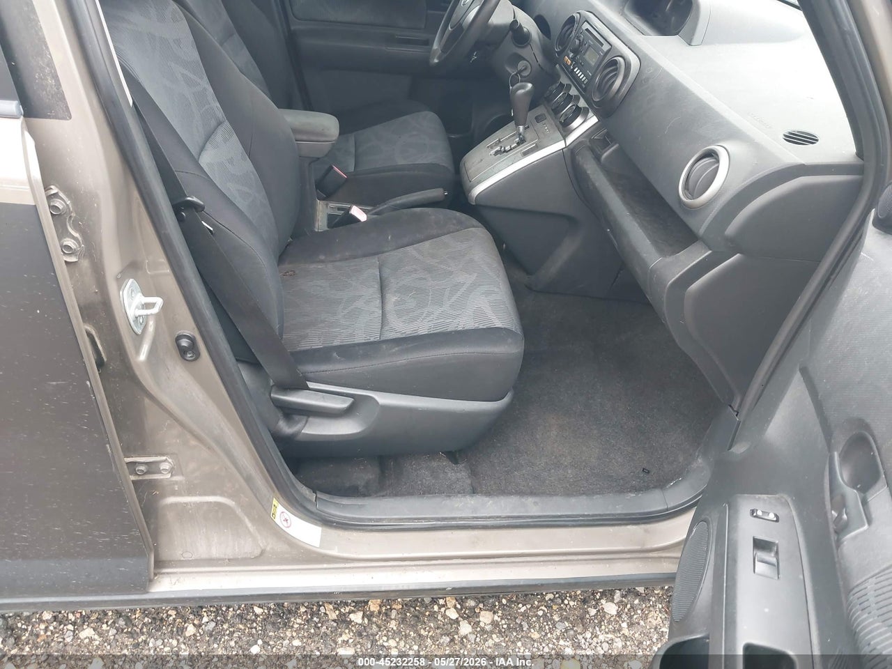 2012 SCION XB · 5/11