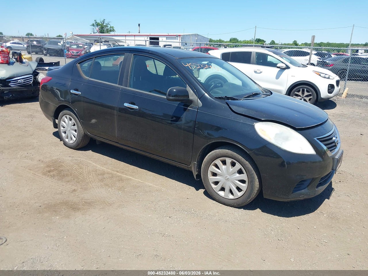 3N1CN7APXEL****** · 2014 NISSAN VERSA 1.6 SV