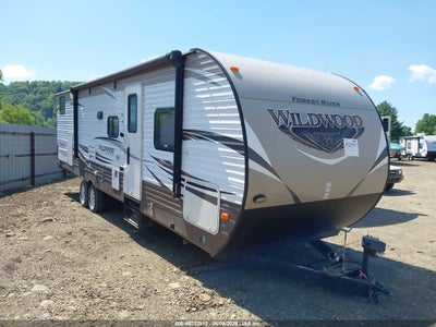 4X4PWDD25JA****** · 2018 FOREST RIVER WILDWOOD