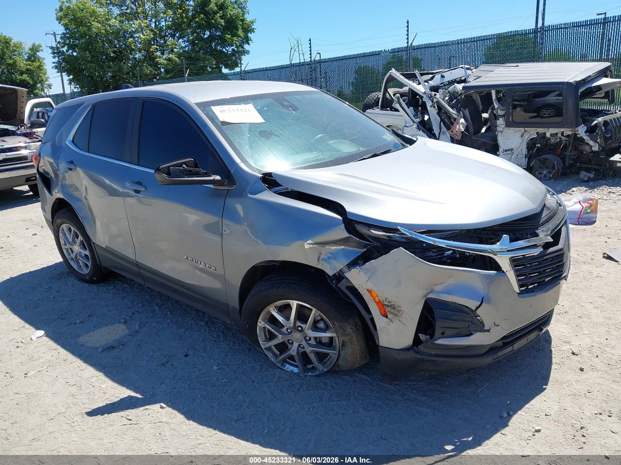 3GNAXUEGXRL****** · 2024 CHEVROLET EQUINOX AWD LT