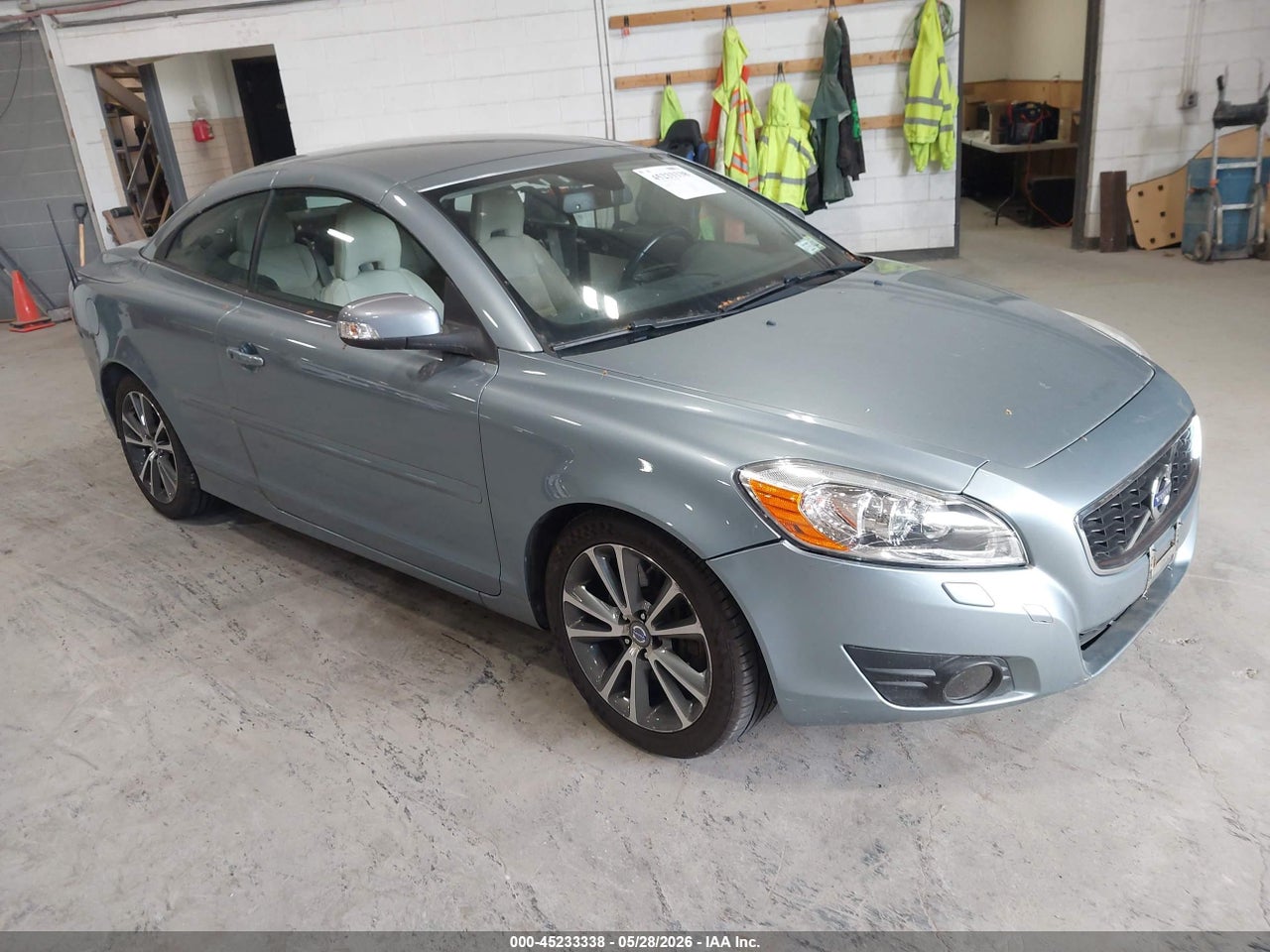 YV1672MC6CJ****** · 2012 VOLVO C70 T5/T5 PLATINUM/T5 PREMIER PLUS